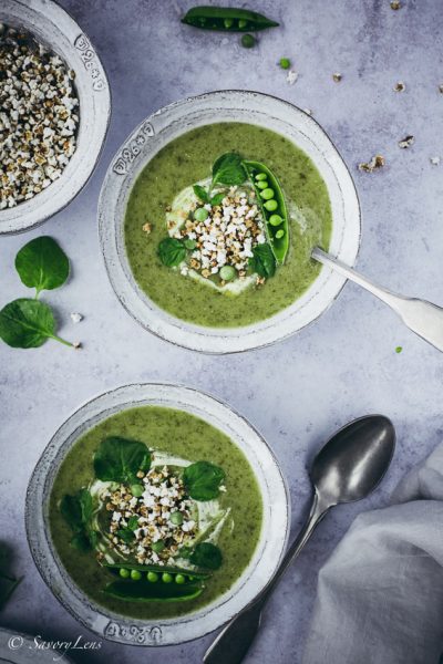 Brunnenkressesuppe mit Sorghum-Popcorn – SavoryLens