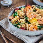 Mediterraner Nudelsalat