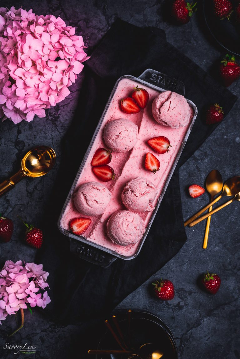 Fruchtiges Erdbeereis mit Lillet – SavoryLens