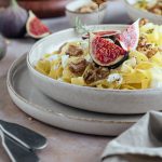 Tagliatelle mit Ziegenkäse und Feigen