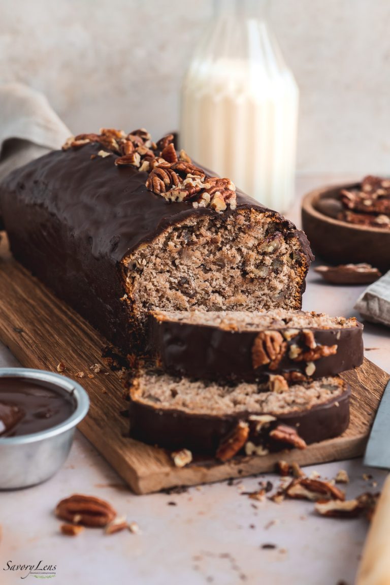 Bananenbrot mit Pekannüssen und Schokolade – SavoryLens