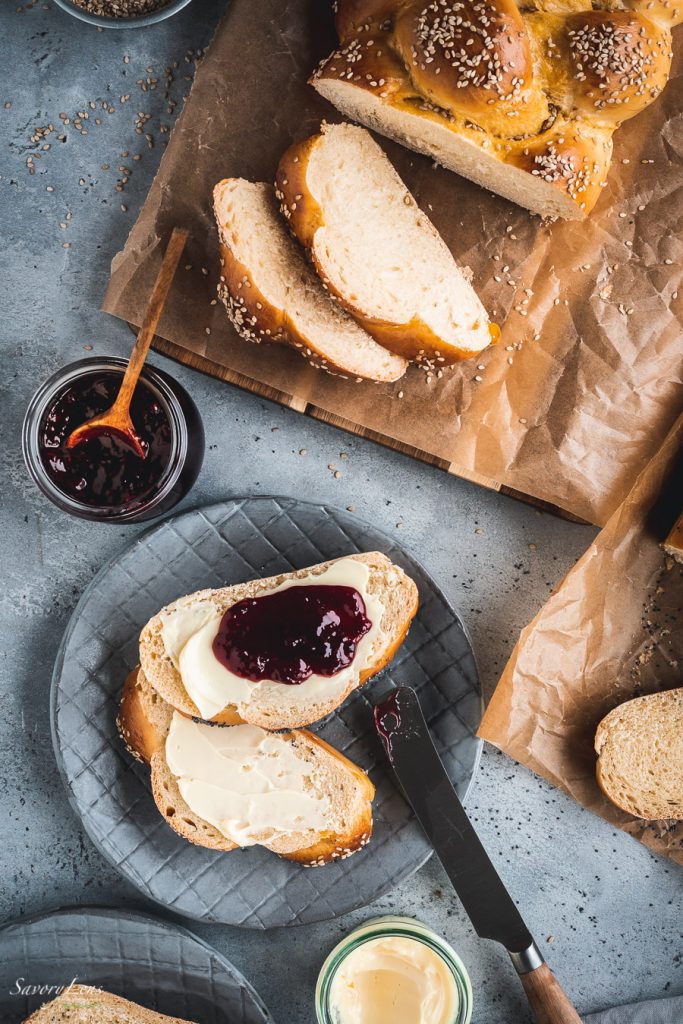 Challah - Traditionelles jüdisches Zopfbrot – SavoryLens