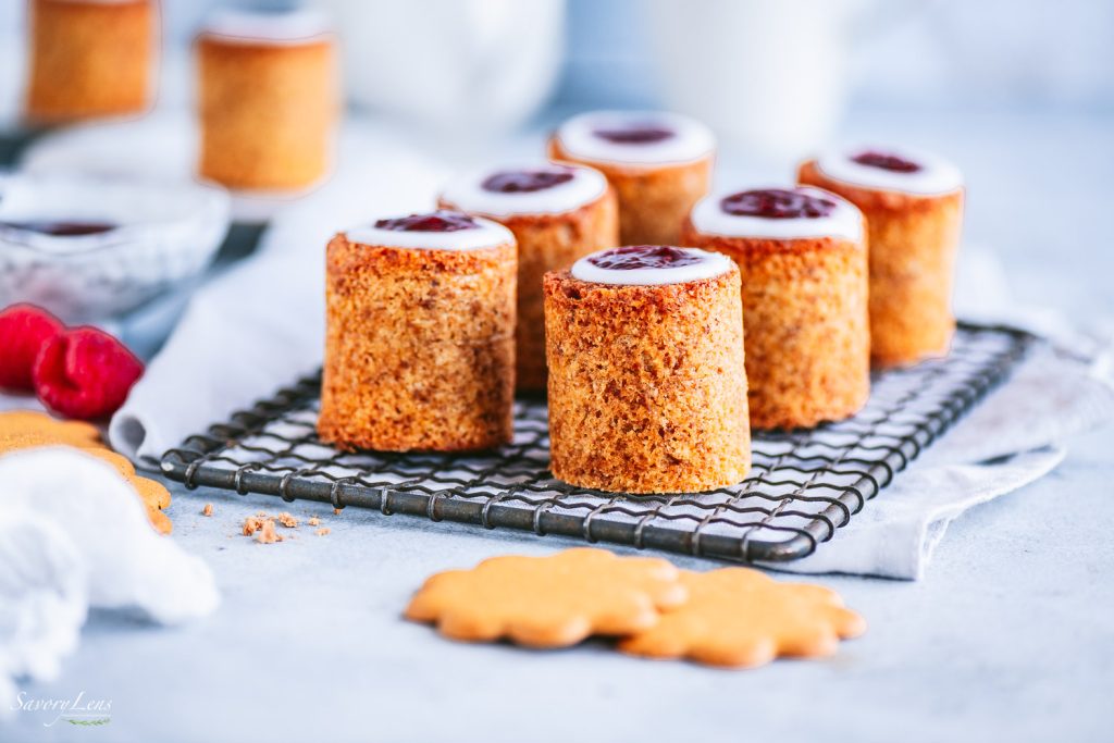 Runebergintorttu - Finnische Runeberg-Törtchen – SavoryLens