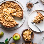 Apple Crumble Cheesecake