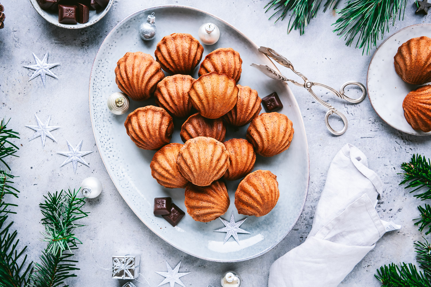 Spekulatius Madeleines mit Schokoladenkern