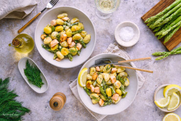 Spargel-Gnocchi-Pfanne mit Lachs