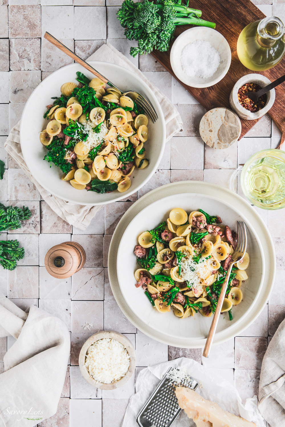 Orecchiette mit Salsiccia und Wildbrokkoli